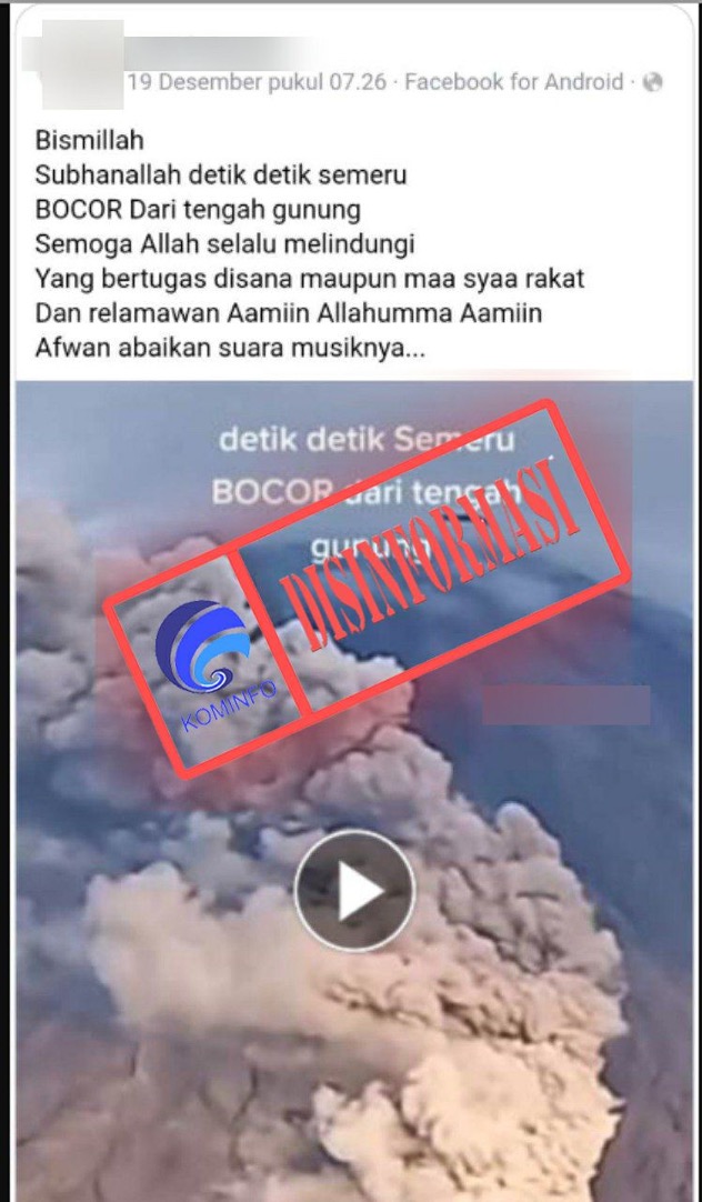 Video Detik-Detik Gunung Semeru Bocor dari Tengah Gunung