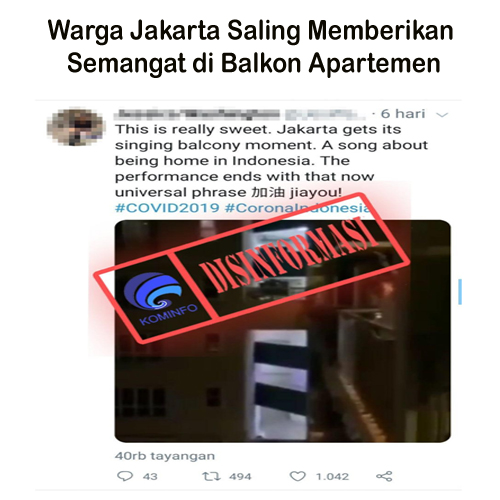 Warga Jakarta Saling Memberikan Semangat di Balkon Apartemen